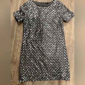 Madewell Broadway & Broom Boxy Sequin Shift Dress Silver/Grey Size Medium